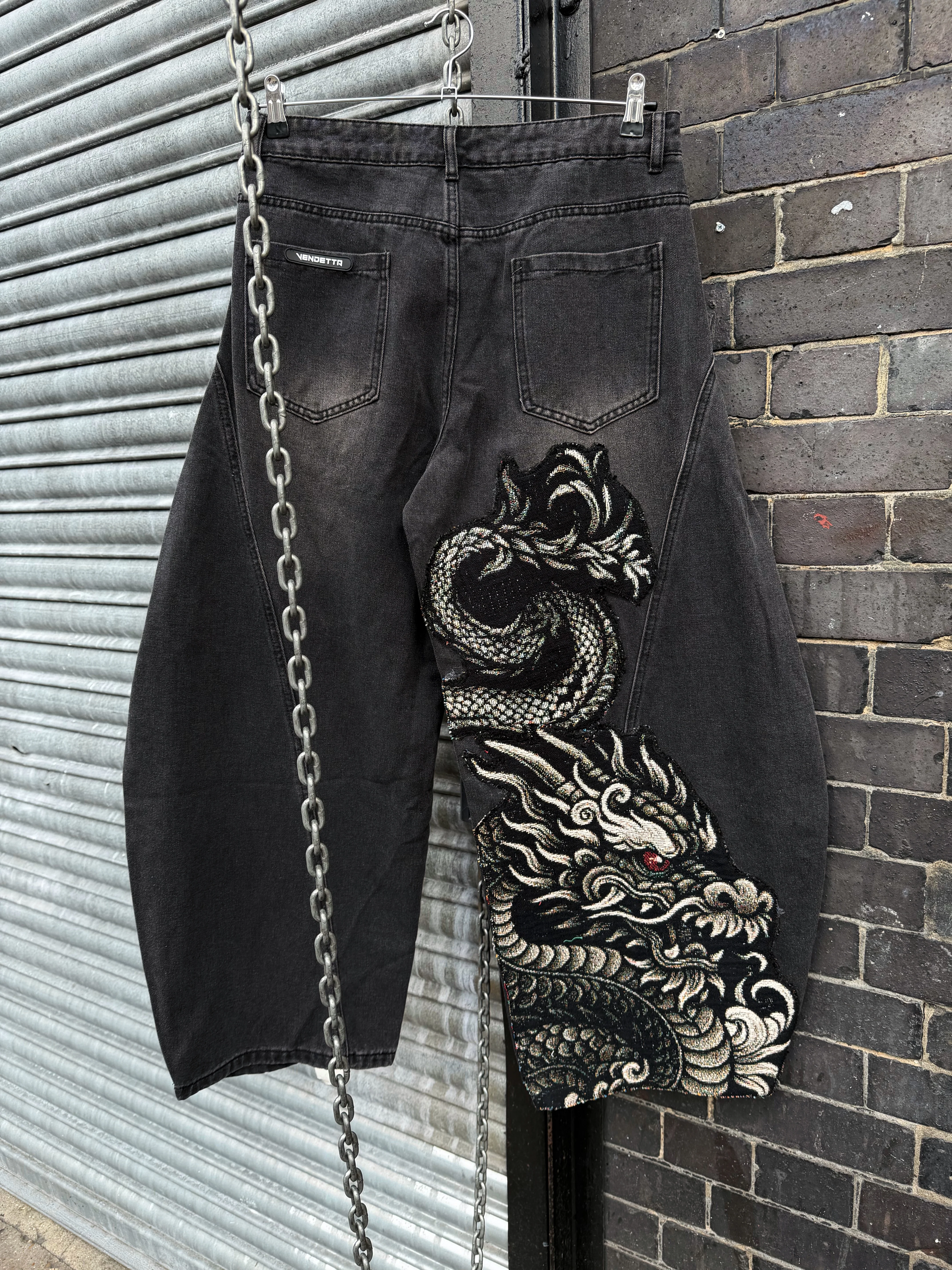 VA-FW25-BL031 DRAGON BARREL JEANS - Image 3
