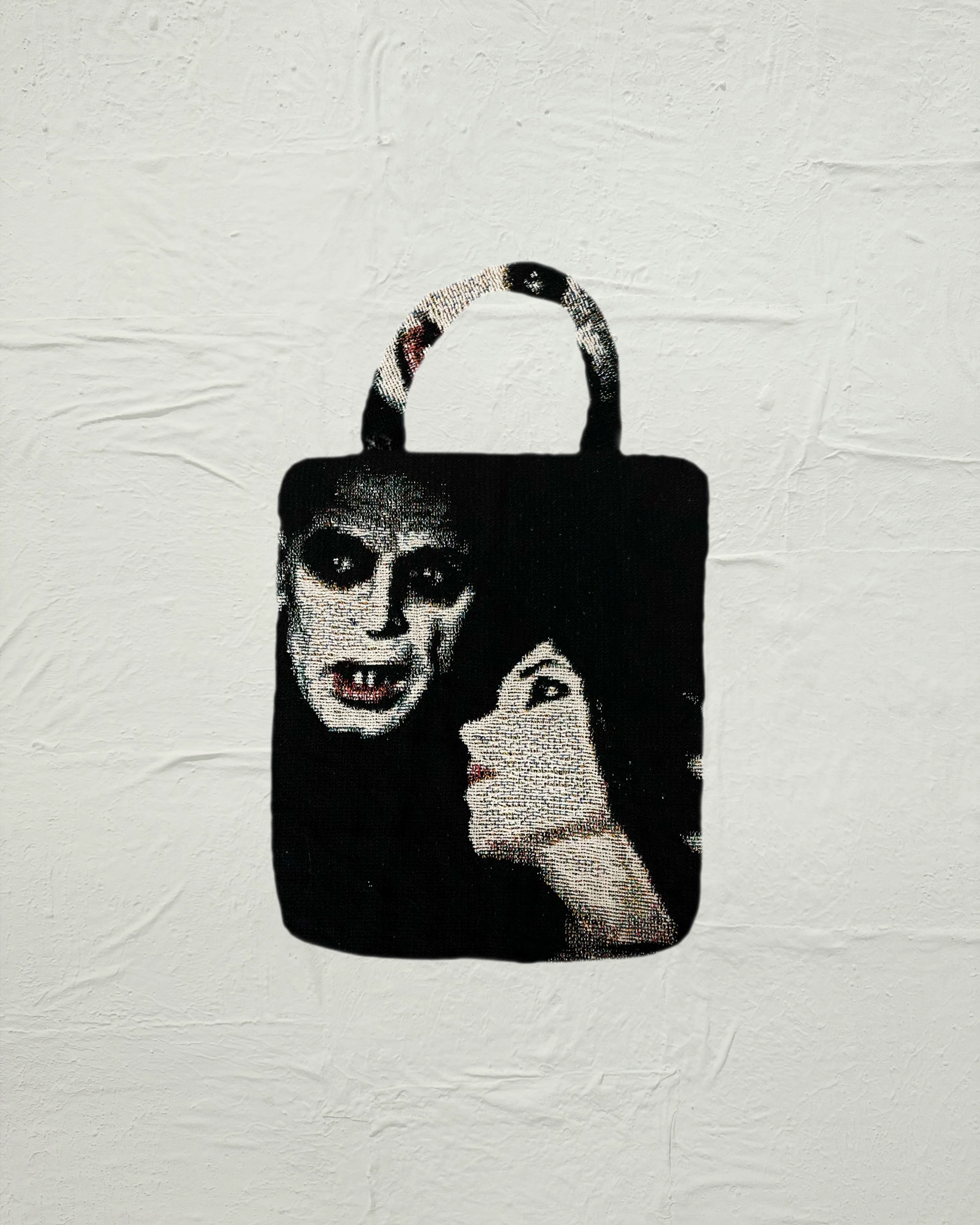 VA-FW25-856 NOSERATU TOTE BAG