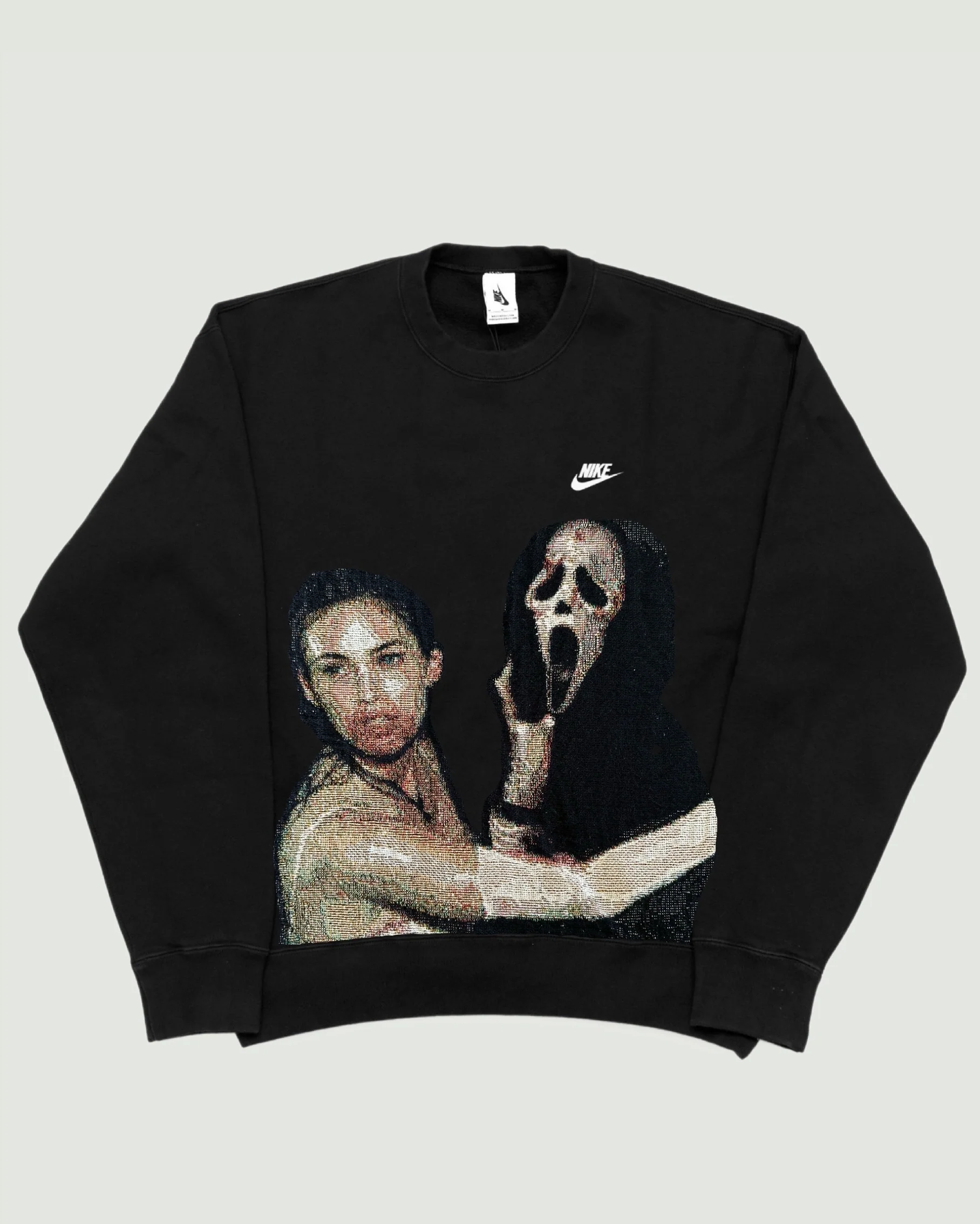 VA-SS23-610 SCREAM X JENNIFERS BODY TAPESTRY NIKE RETRO REWORK CREWNECK